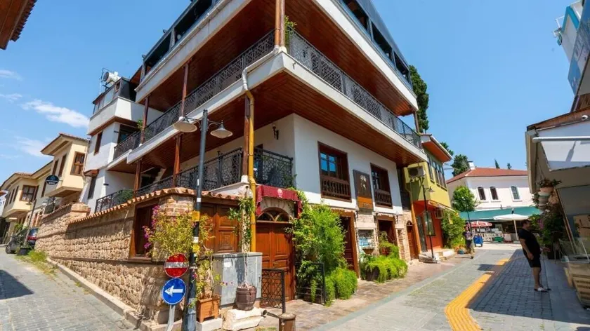 Antalya Inn Hotel - Image 1