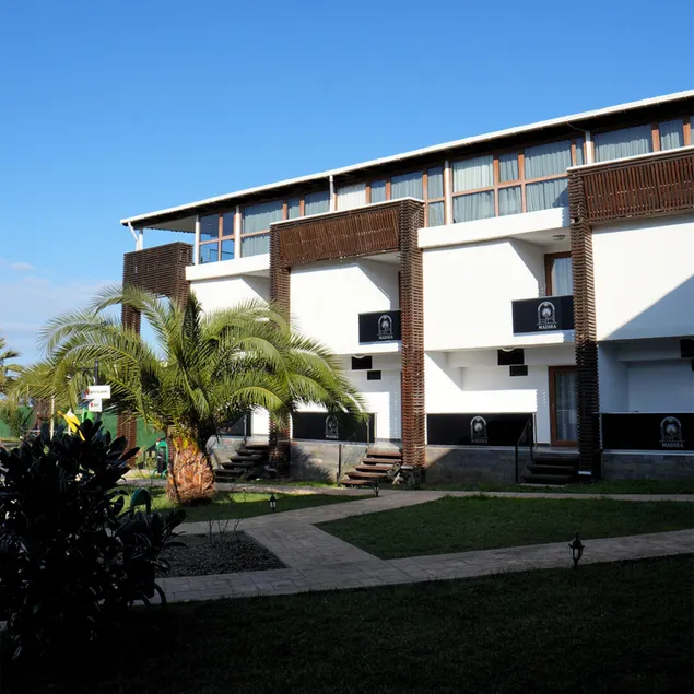 Mad Sea Beach Hotel - Image 1