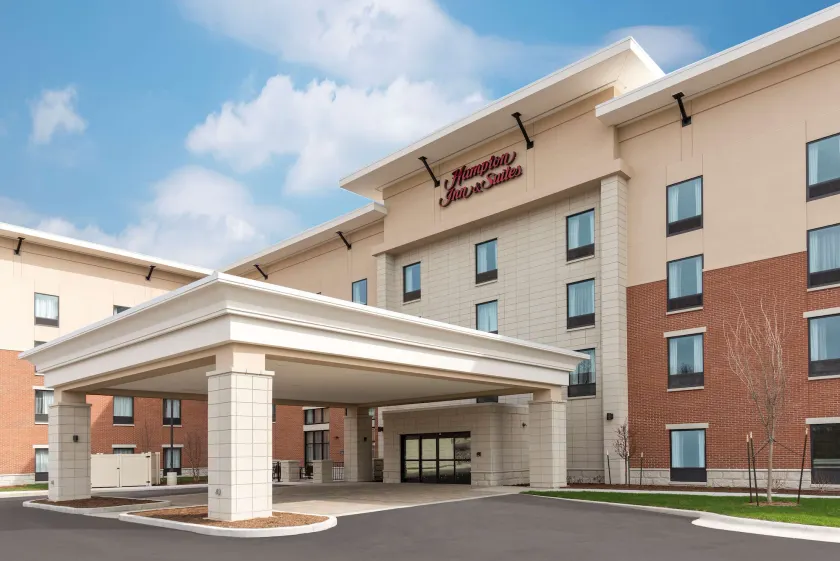 Hampton Inn & Suites West Lafayette - Image 1