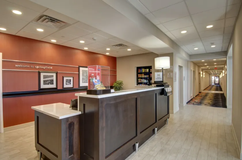 Hampton Inn & Suites Springfield/Downtown - Hall