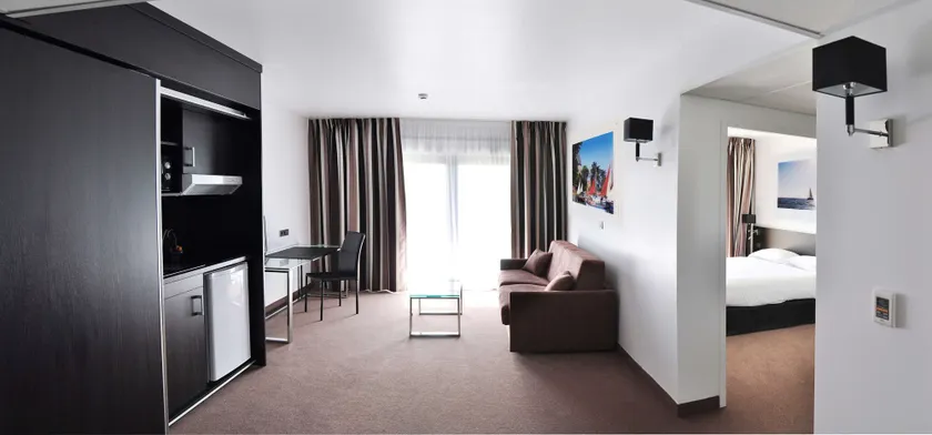 Résidence Golden Tulip Pornic - Suite Familiale 2 Adultes 2 Enfants - Image 1