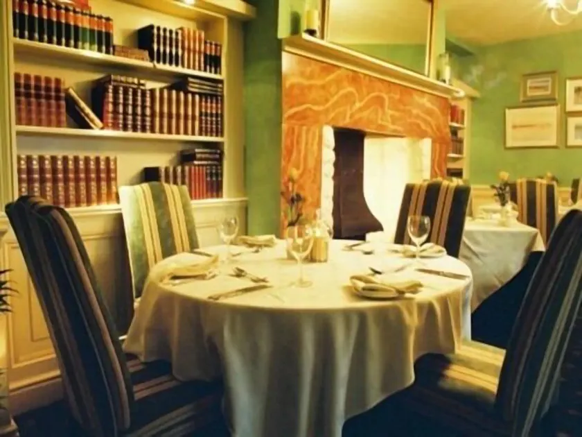 Bishopsgate House Hotel - Image 1