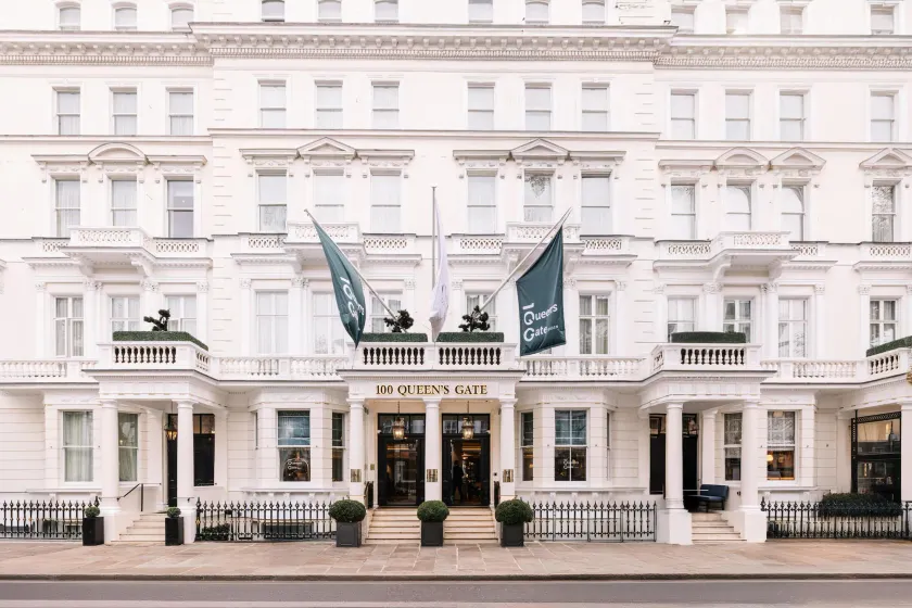 100 Queen's Gate Hotel London Kensington, Curio Collection by Hilton - Image 1