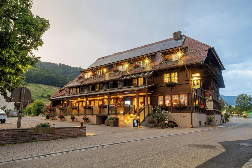 Hotel-Gasthaus Goldener Engel - Image 1