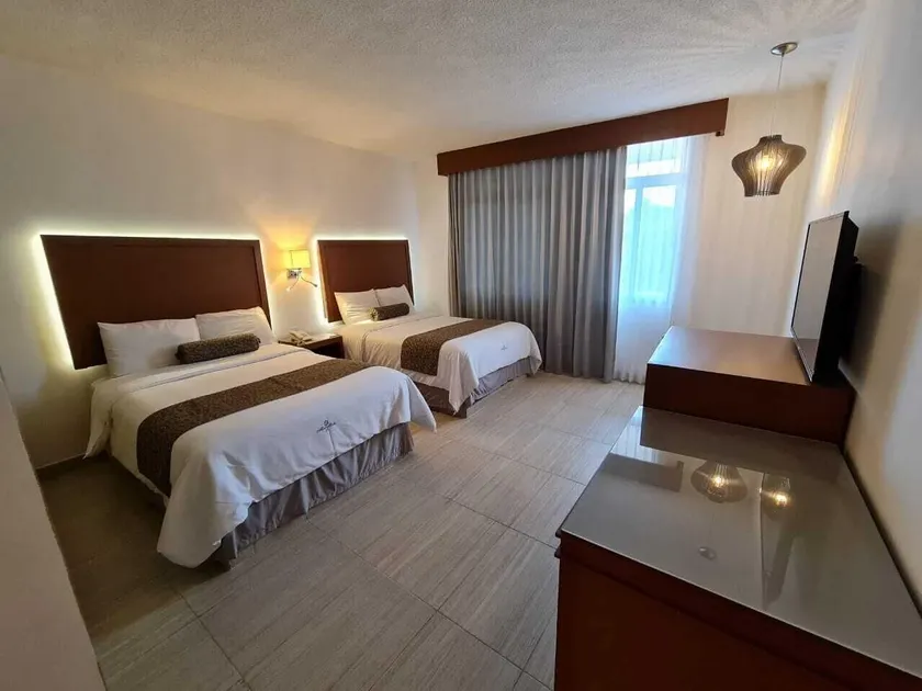 Hotel Marlon - Image 1