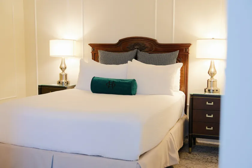The Oxford Hotel - Image 1