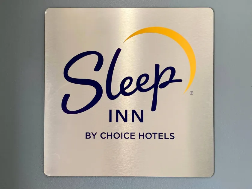 Sleep Inn Louisville Airport - Image 1