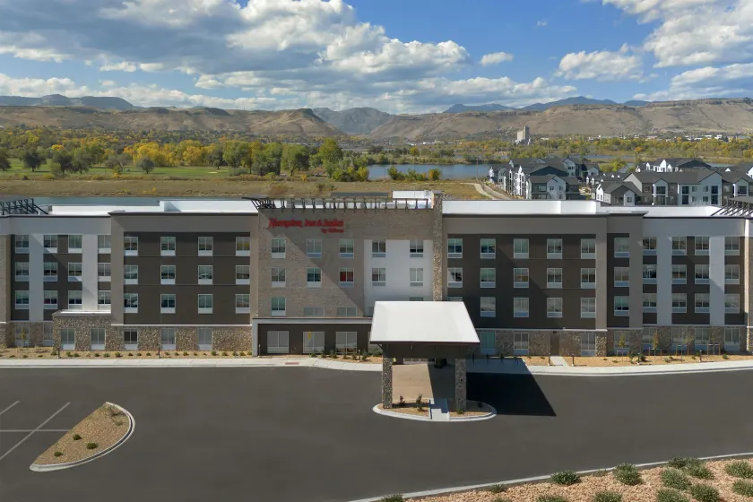 Hampton Inn & Suites Wheat Ridge Denver,  Co - Image 1