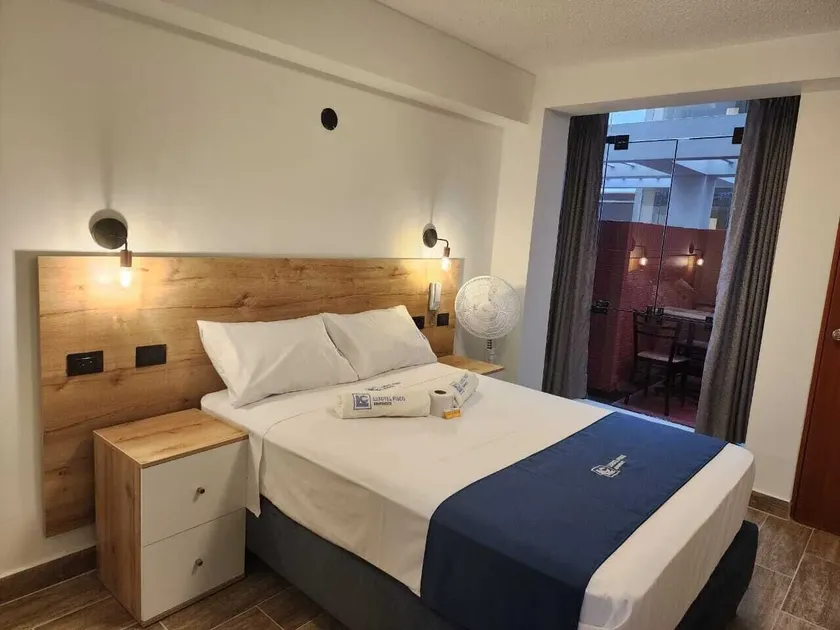 Hotel Luxotel Pisco - Image 1