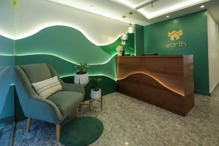 Earth Hotels - Reception