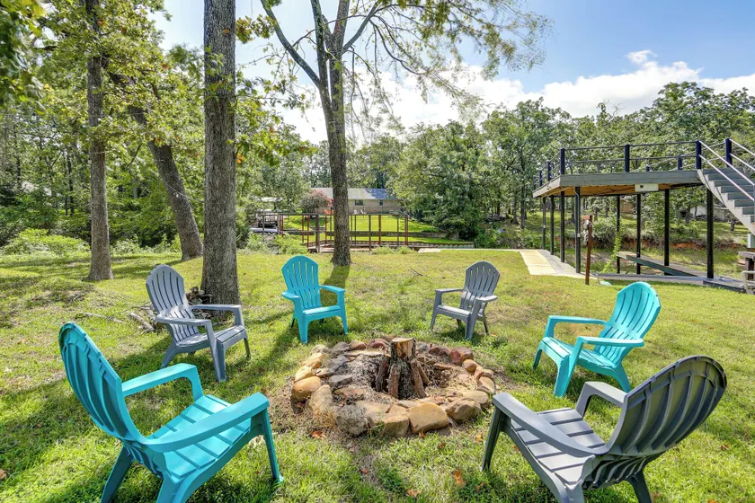 Dock & Golf at Cedar Creek! 'shoreline Retreat' - Image 1