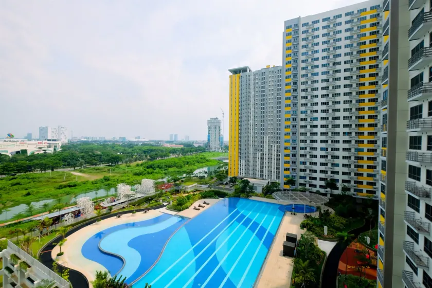Great Location Studio Room At Springlake Summarecon Bekasi Apartment - Image 1