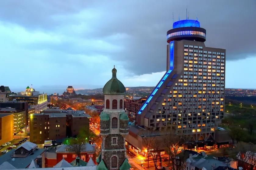 Hôtel Le Concorde Québec - Image 1