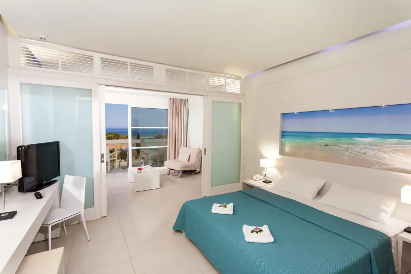 Lindos White Hotel & Suites - Image 1