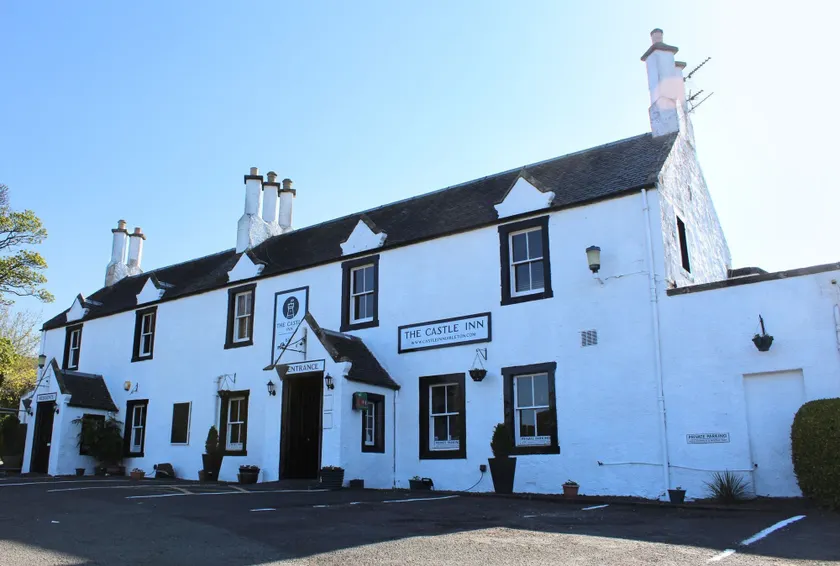 The Castle Inn - Image 1