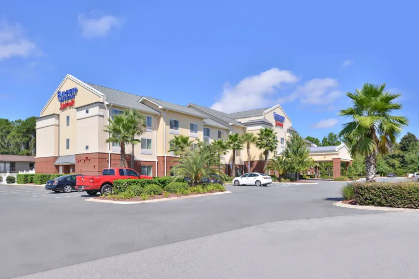 Fairfield Inn & Suites Kingsland - Image 1