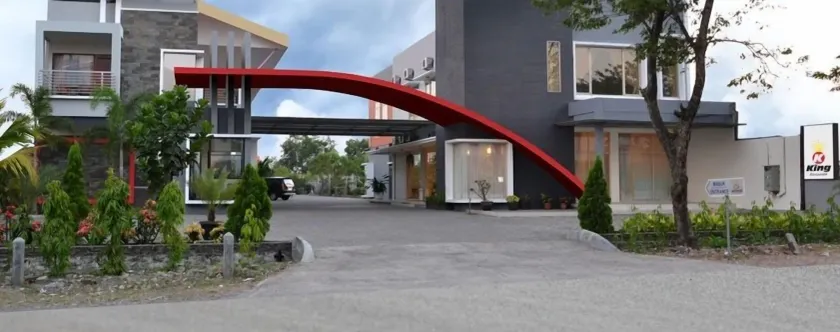 Hotel Kings Kudus - Image 1