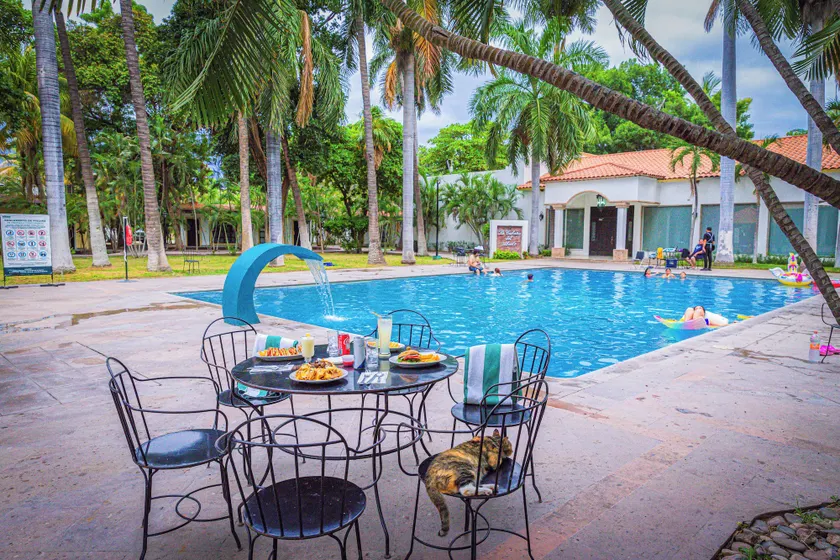Hotel Los Tres Ríos - Image 1