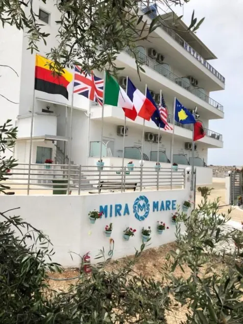 Hotel Mira Mare - Image 1