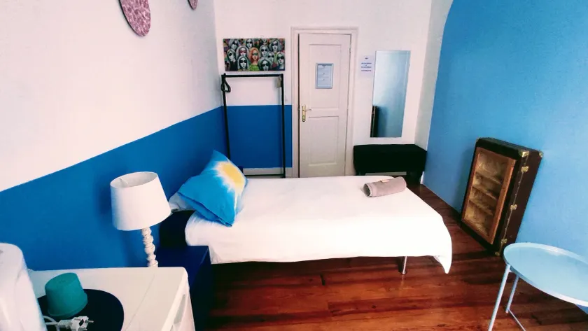 No Limit Alfama Guesthouse - Image 1