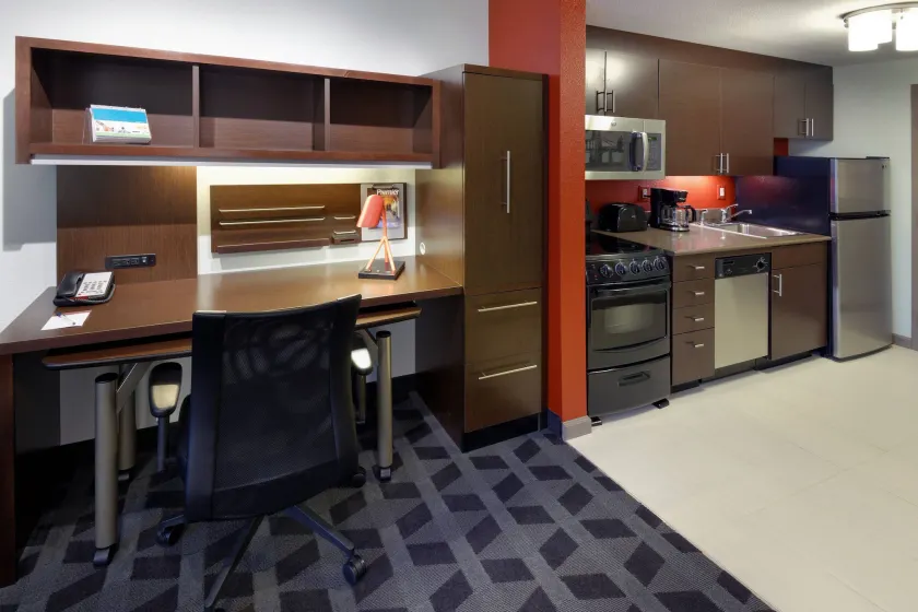 TownePlace Suites by Marriott Springfield - Image 1