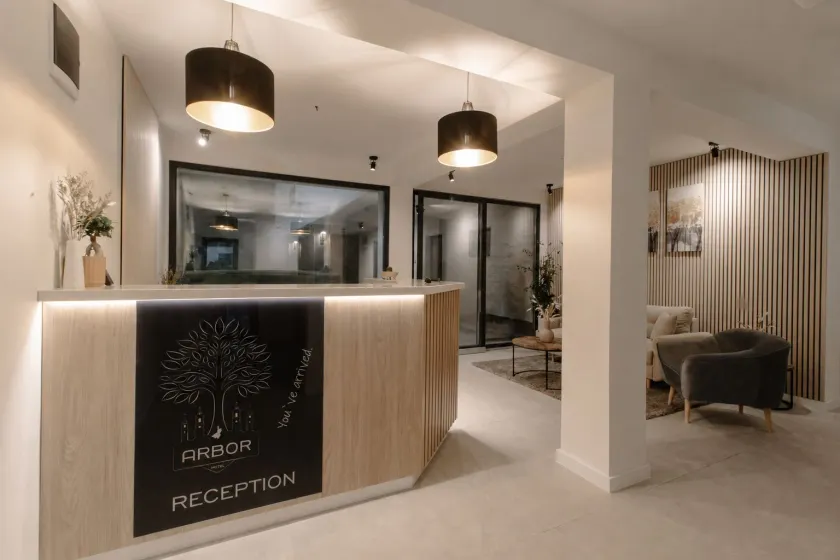 Arbor Hotel - Lobby