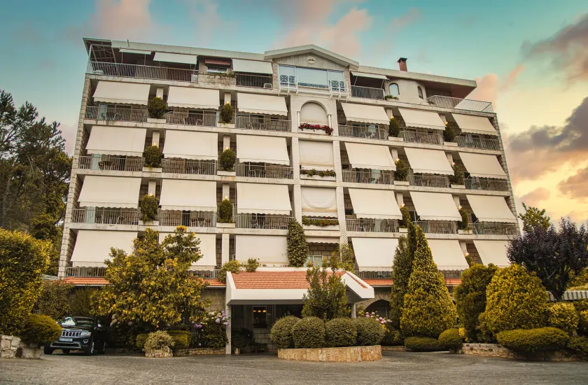 Merry Land Hotel - Image 1