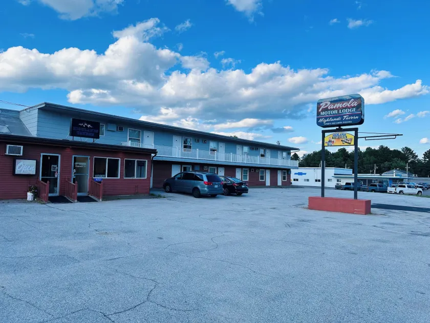 Pamola Motor Lodge - Image 1