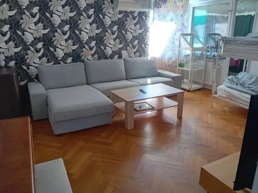 Naza Cool Villa! - Image 1