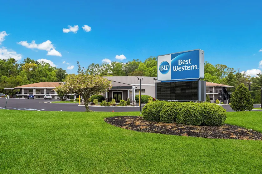 Best Western Bordentown Inn - Image 1