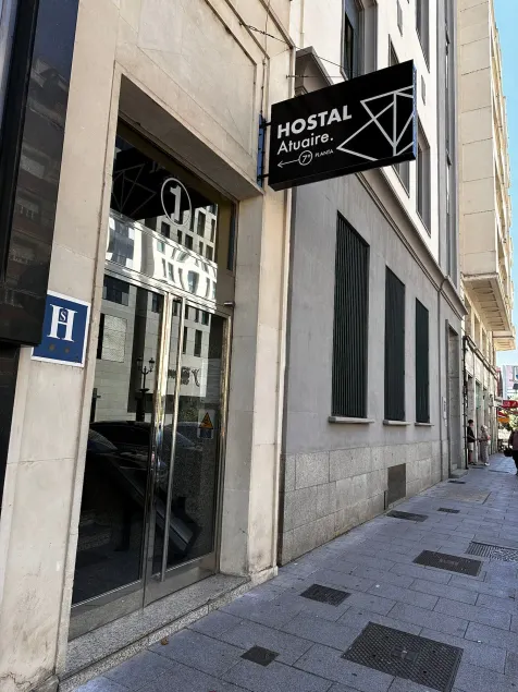 HOSTAL ATUAIREHOME BURGOS  - Image 1