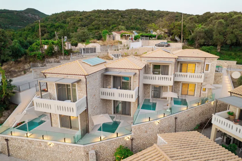 Anemolia Parga Suites - Image 1