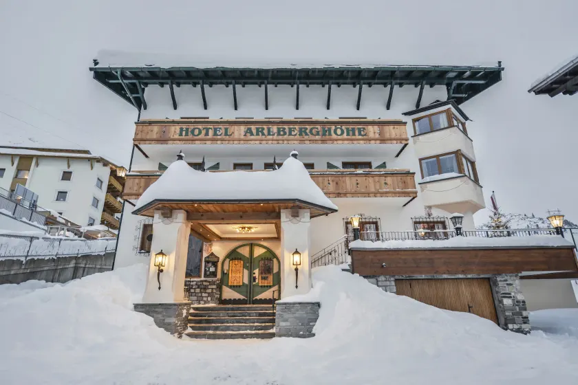 Hotel Arlberghöhe - Image 1