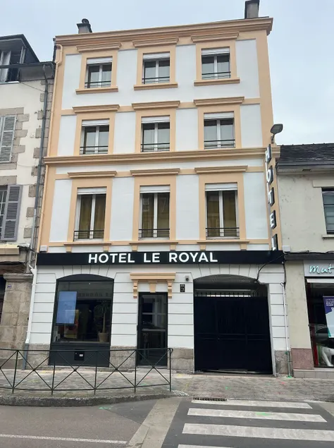Hotel Le royal - Image 1