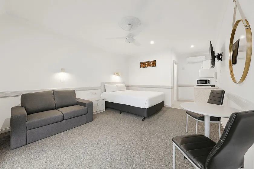 Centre Town Motel - Image 1