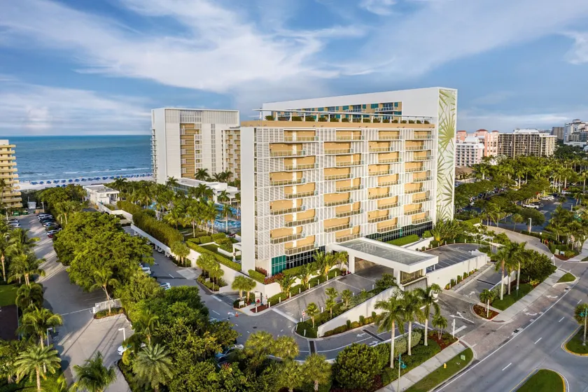 Marriott's Crystal Shores - Image 1