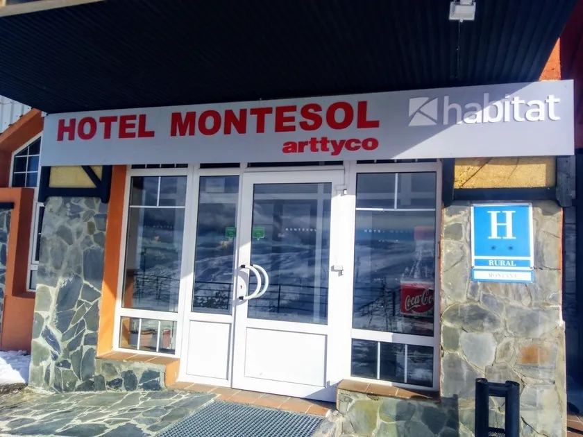 Hotel Montesol Arttyco - Image 1