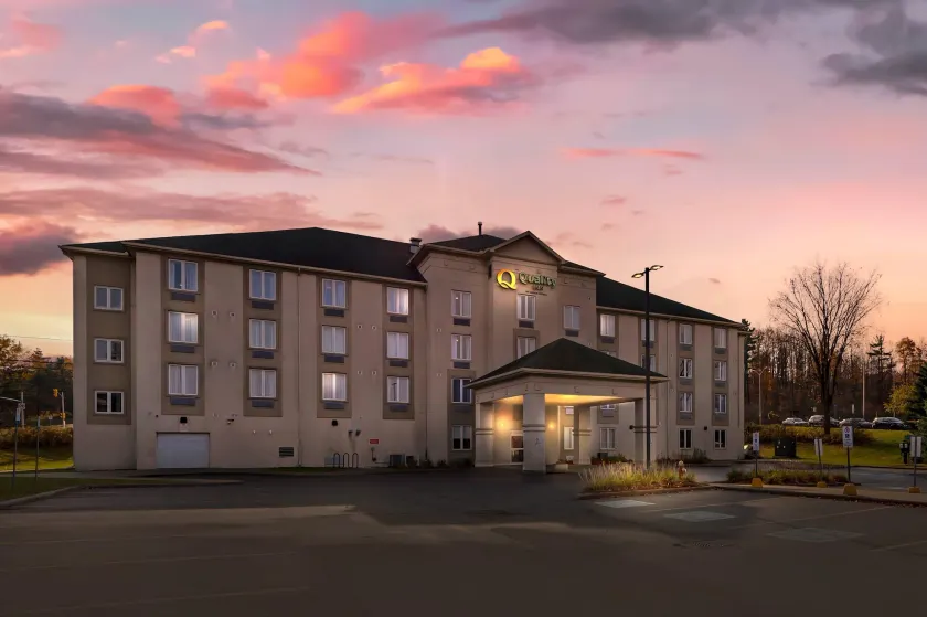 Quality Inn - Image 1