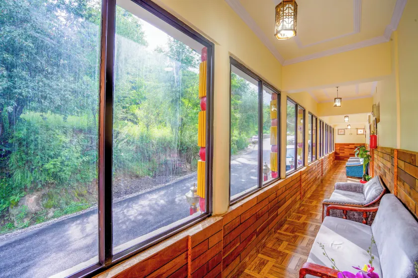 Hotel Auli'D - Hall