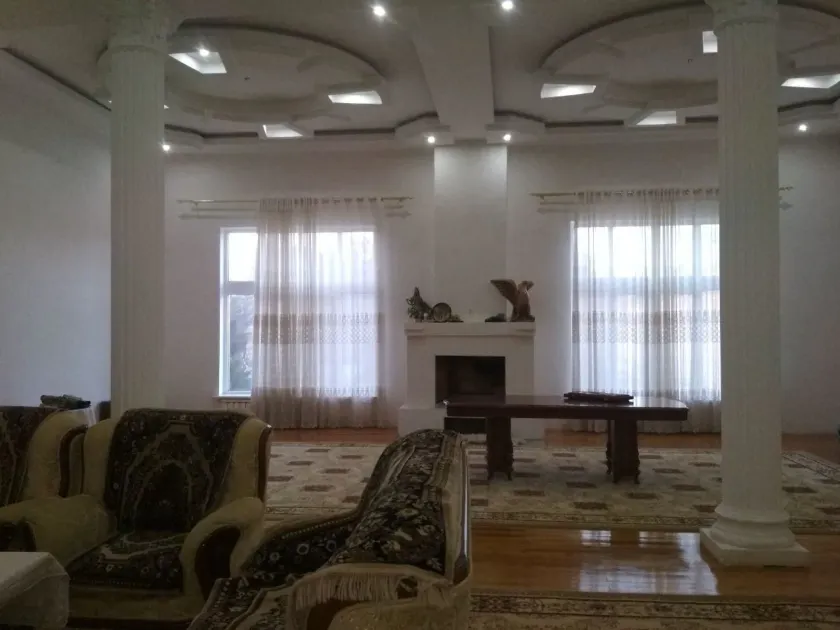 May weather Resort Family G House - Lobby sitting area