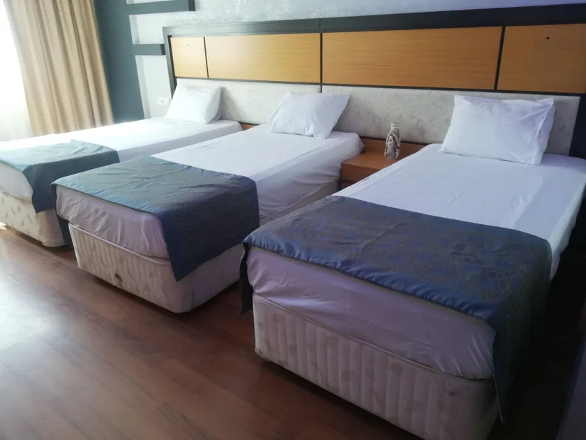 Ünaten otel - Chambre