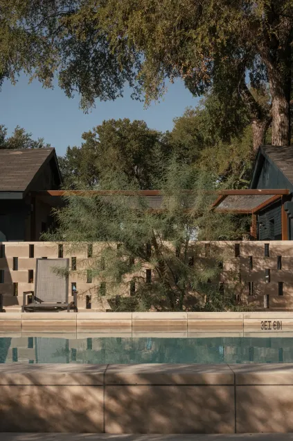 Ranch Motel - Image 1
