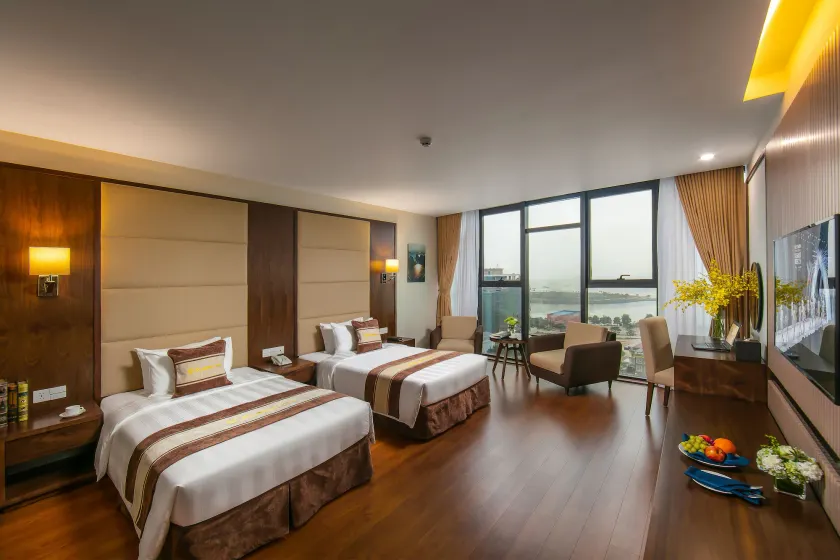 Marina Ha Long Hotel - Image 1