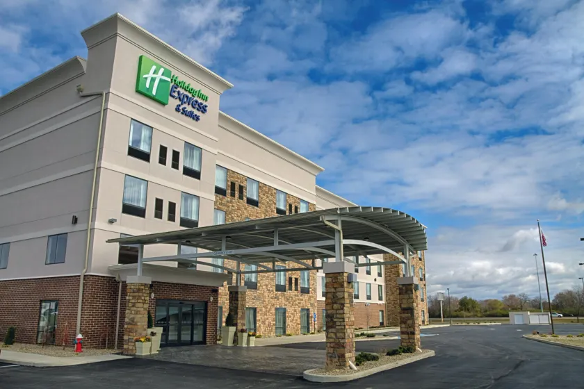 Holiday Inn Express Sidney by IHG - Image 1