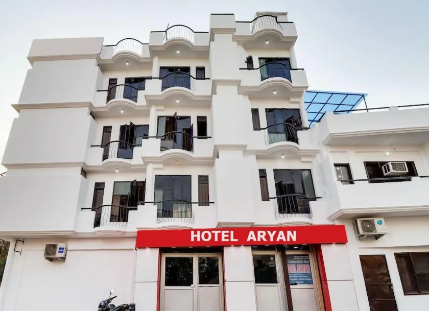 Hotel Aryan - Image 1