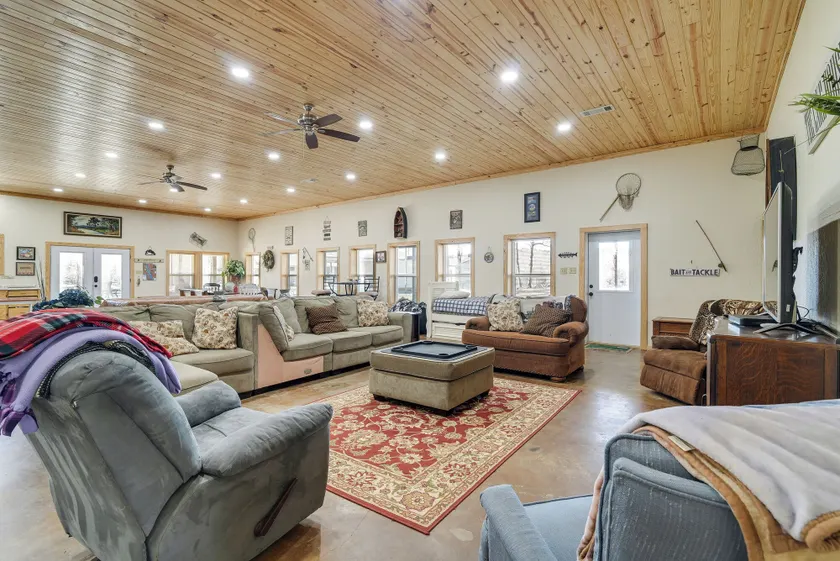 Boat Launch On-site: Lakefront Toledo Bend Getaway - Image 1