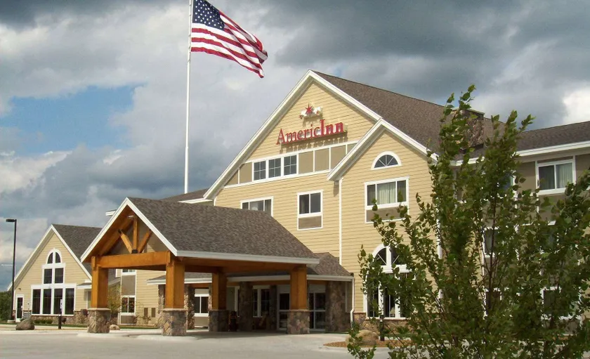AmericInn by Wyndham Princeton IL - Image 1