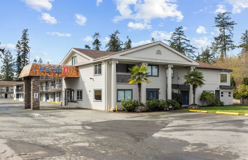 Motel 6-Saanichton, BC - Victoria Airport - Image 1