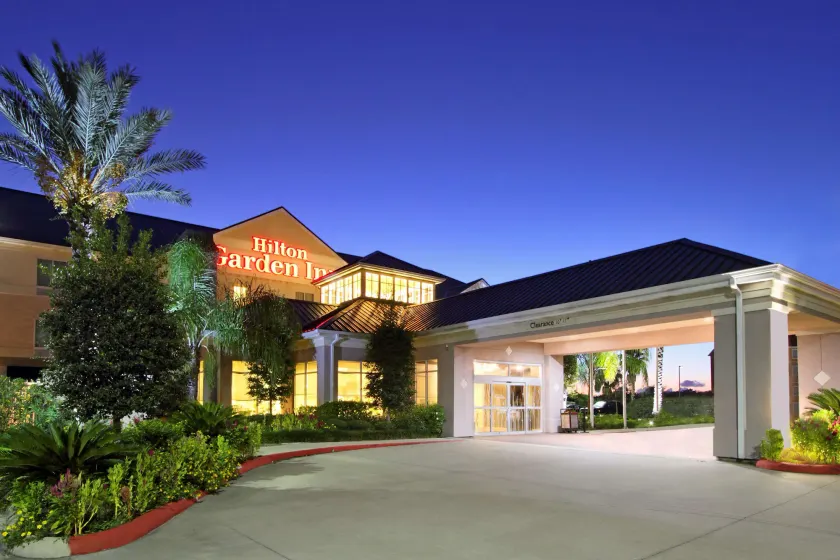 Hilton Garden Inn Beaumont, TX - Image 1
