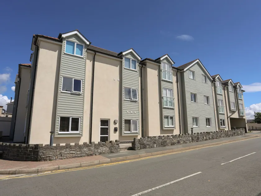 8 Pen Llanw Tides Reach - Image 1
